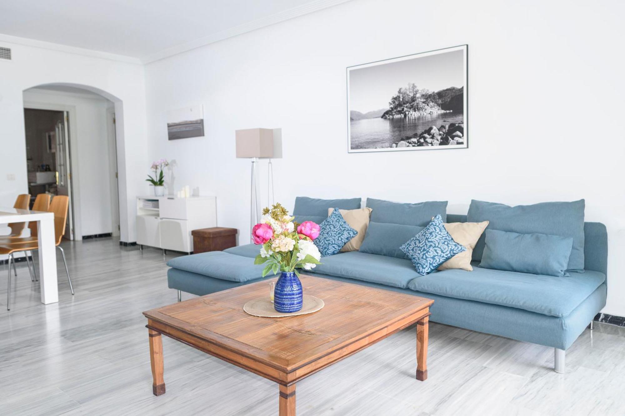 Charming And Spacious Apartment In Medina Garden - Puerto Banus มาร์เบยา ภายนอก รูปภาพ