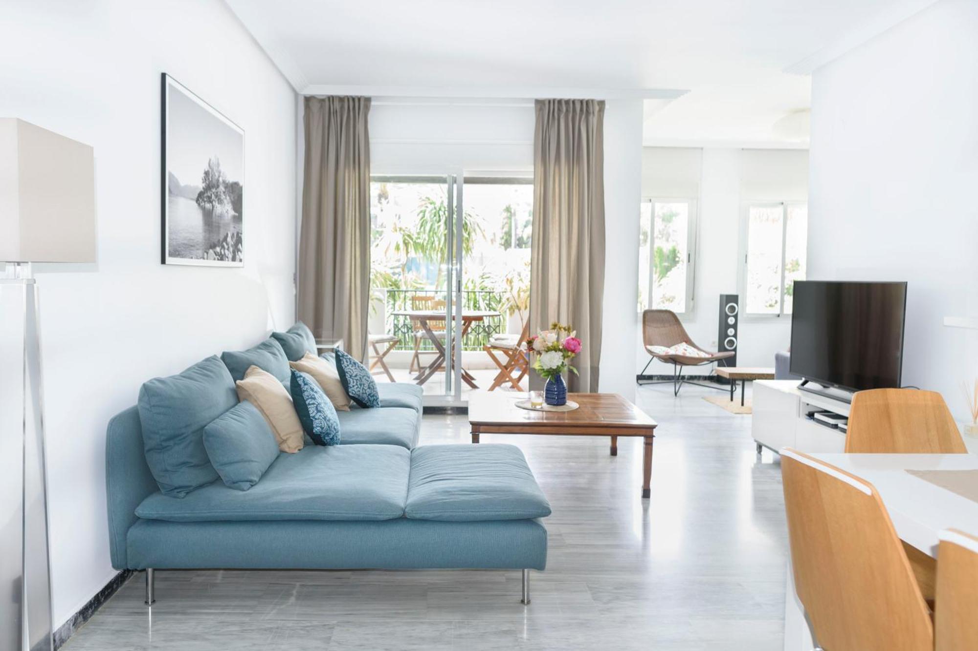 Charming And Spacious Apartment In Medina Garden - Puerto Banus มาร์เบยา ภายนอก รูปภาพ